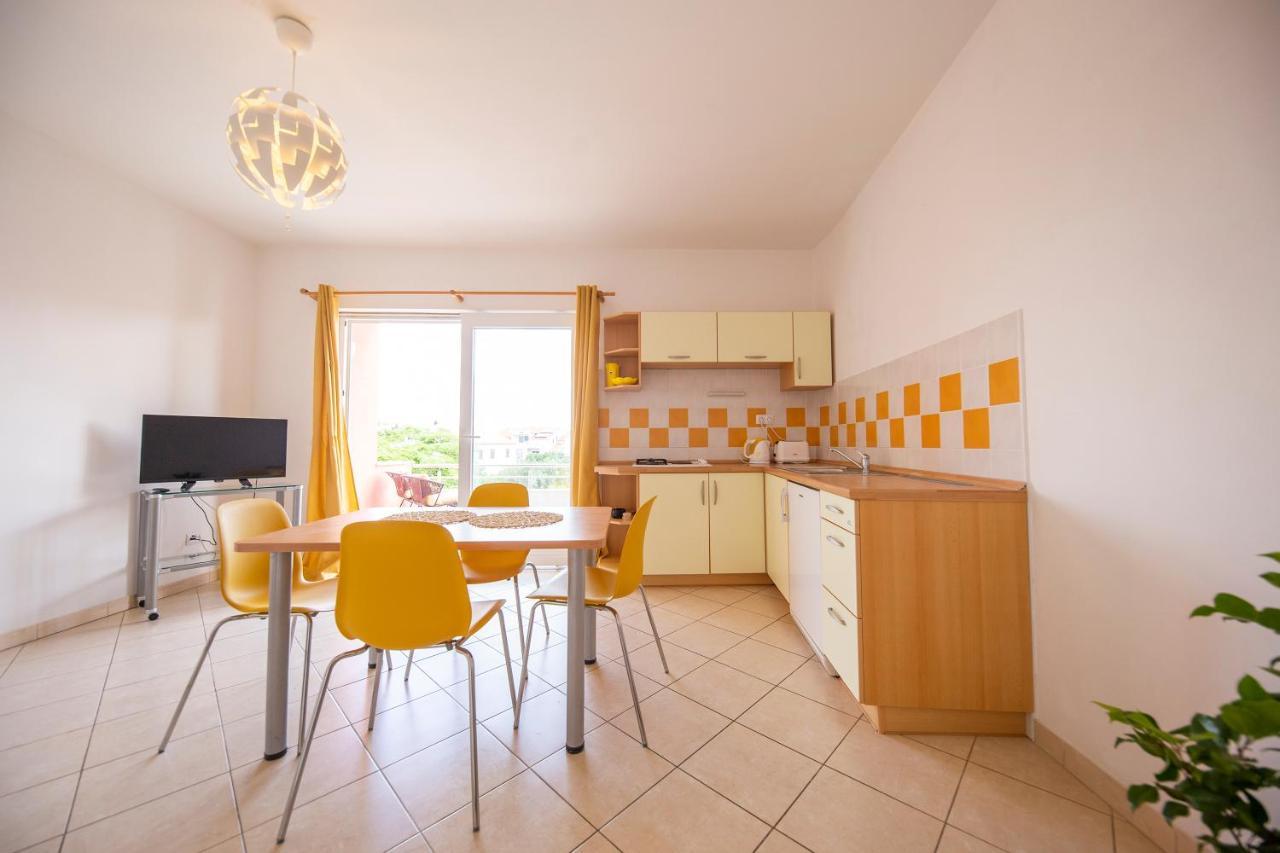 Apartments Leonarda Муртер Екстер'єр фото